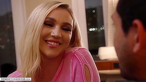 Kendra Sunderland Tonights Gf 6489