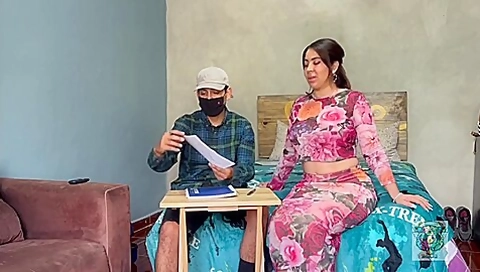 Prone Bone Y Mucho Semen A La Amiga Milf De Mi Mama